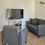 1 Bedroom Pet Friendly Apartment In Poseritz Lejlighed